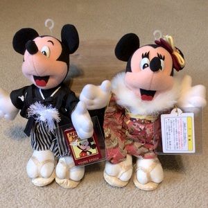 RARE Disney Japan Kimono Mickey and Minnie Mouse Young Epoch plush collectible